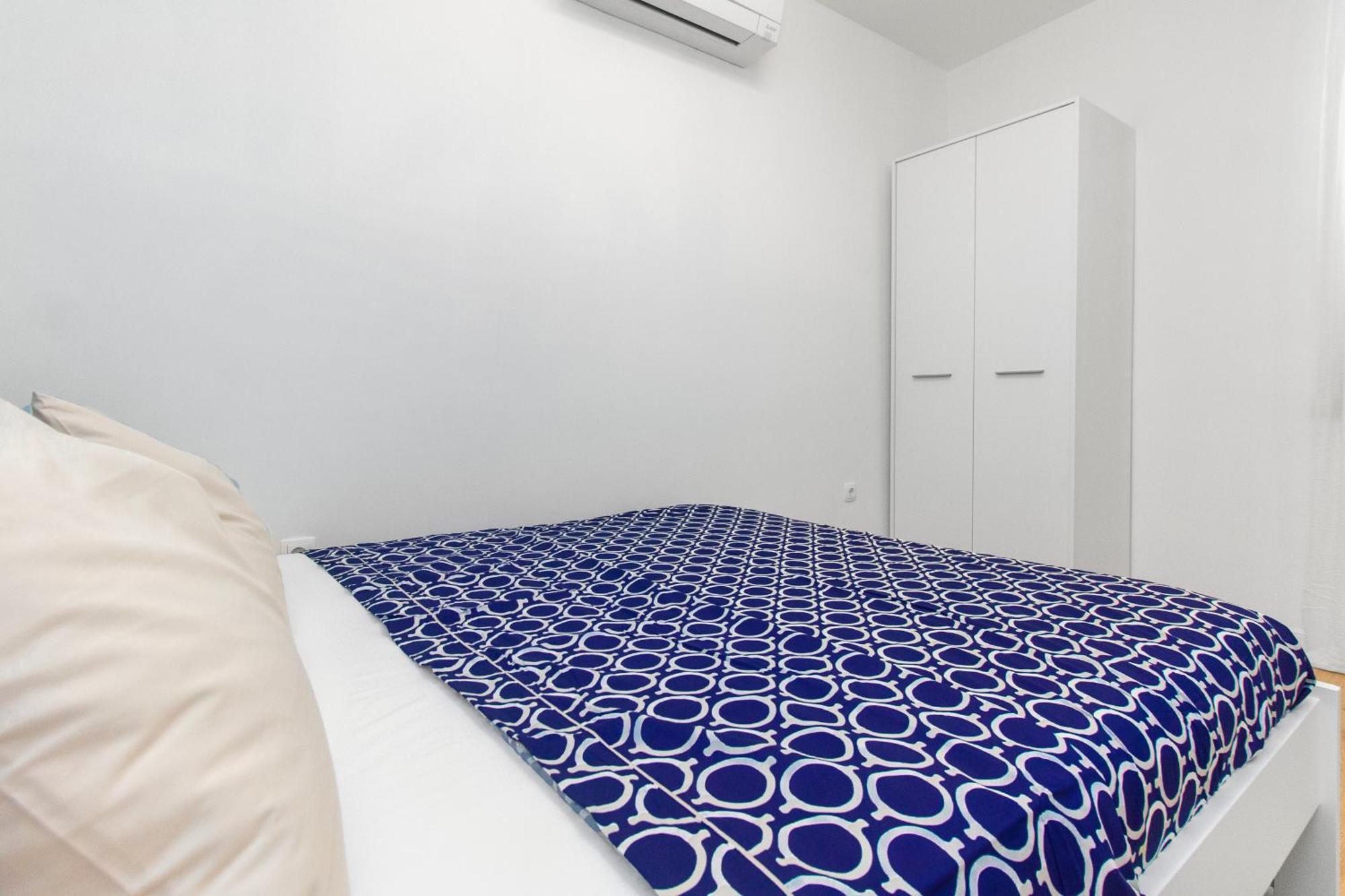 Studio Apartman Casa Lambasa 시베니크 외부 사진
